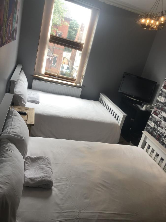 Oaklands Apartment Wolverhampton Ngoại thất bức ảnh