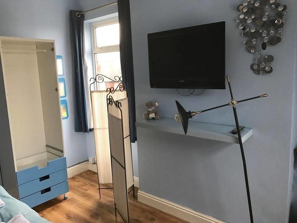 Oaklands Apartment Wolverhampton Ngoại thất bức ảnh